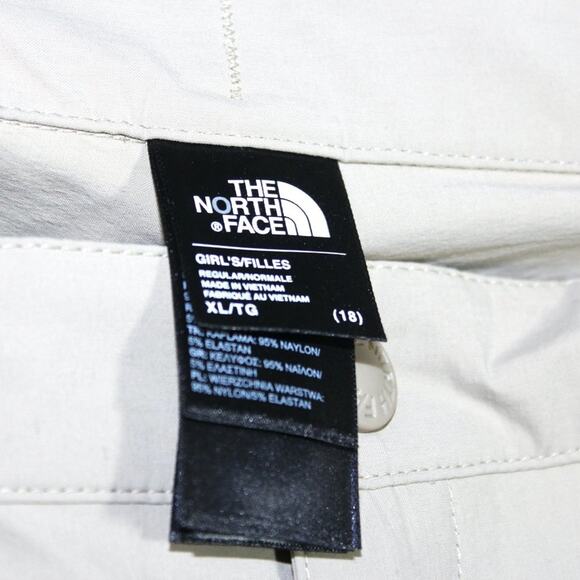 The North Face Parker Shorts NWT Size XL - Picture 9 of 9